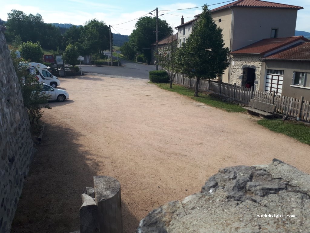 (43150) Chadron - Le Bourg — foto 2