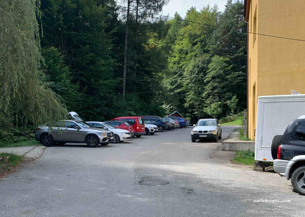 (507025) Bran - Strada Valea Grajdului — foto 4