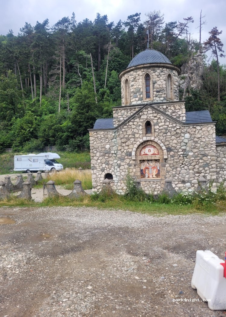 (507025) Bran - Strada Valea Grajdului — foto 5