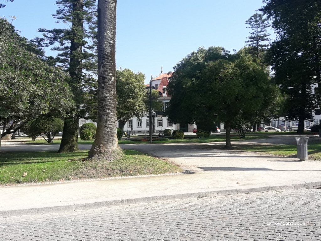 (4150) Porto - 382 Avenida de Dom Carlos I — foto 3
