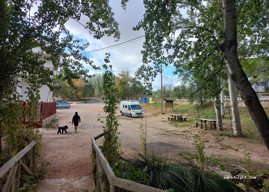 (13249) Ruidera - 5 Carretera Badajoz Valencia — foto 4