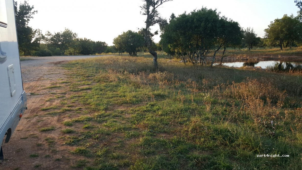 (30430) Méjannes-le-Clap - D167 — foto 3