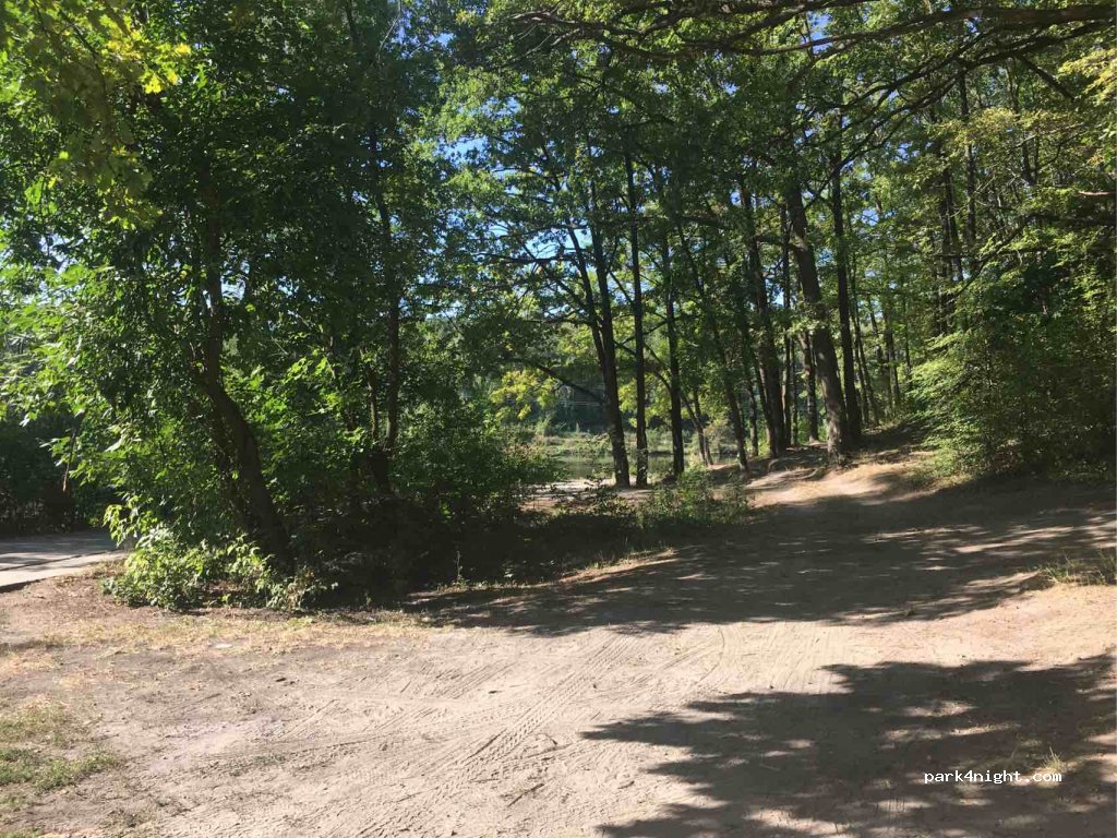 (62340) Lisne - Unnamed Road — foto