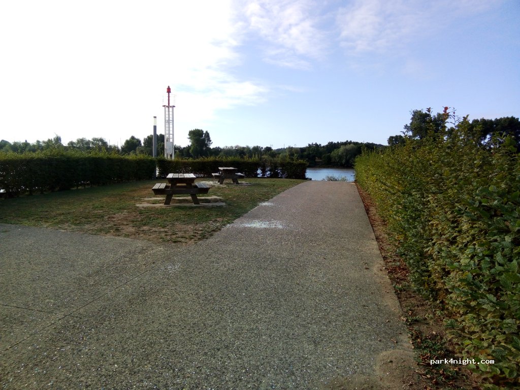 (44610) Indre - 1 Chemin du Port — foto 2