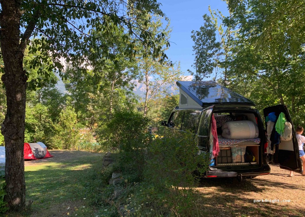 Chalets - Camping Les Airelles - Serre Ponçon — foto 2