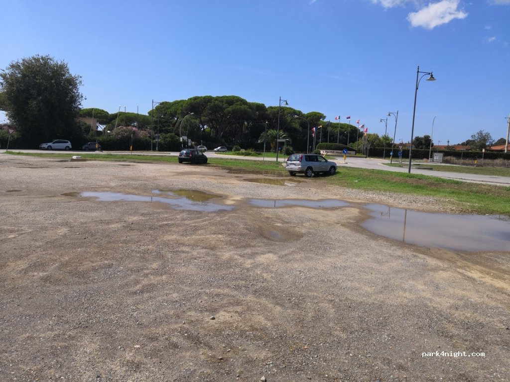 (58022) Follonica - 309 Viale Italia — foto 2