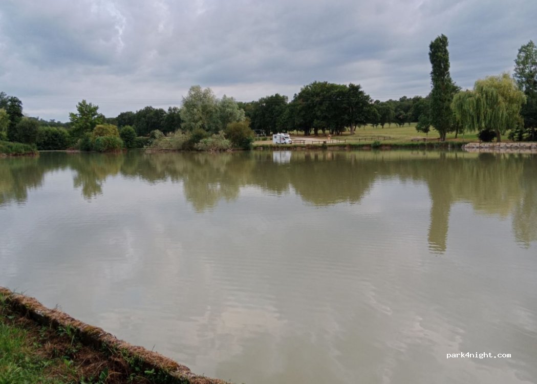(86450) Pleumartin - Unnamed Road — foto 4