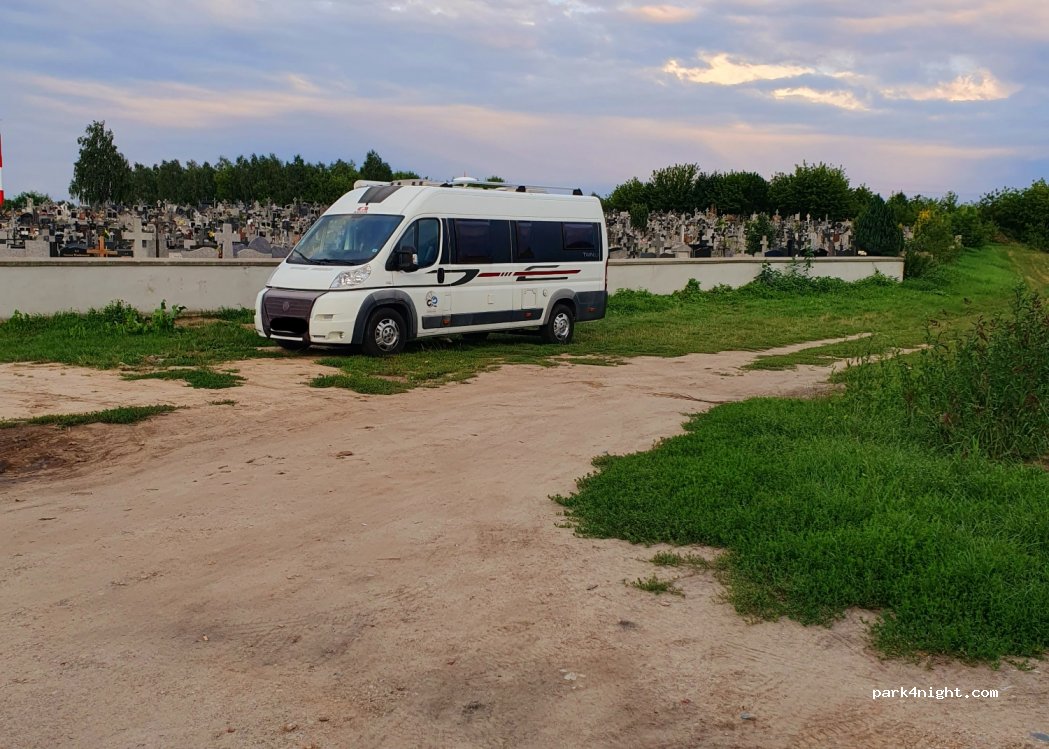 (18-421) Piątnica Poduchowna - Cmentarna — foto