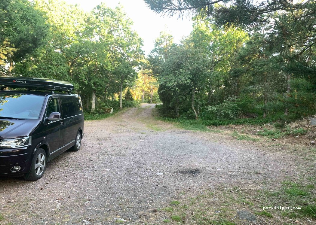 (572 95)  - Unnamed Road — foto 3