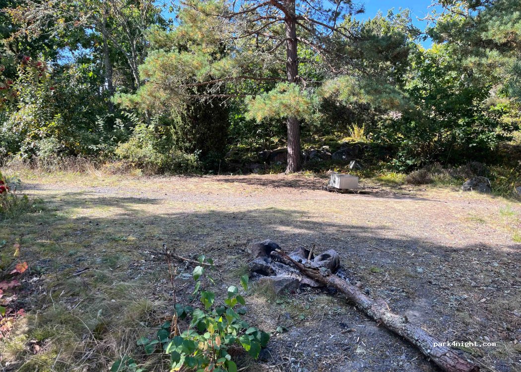 (572 95)  - Unnamed Road — foto 4