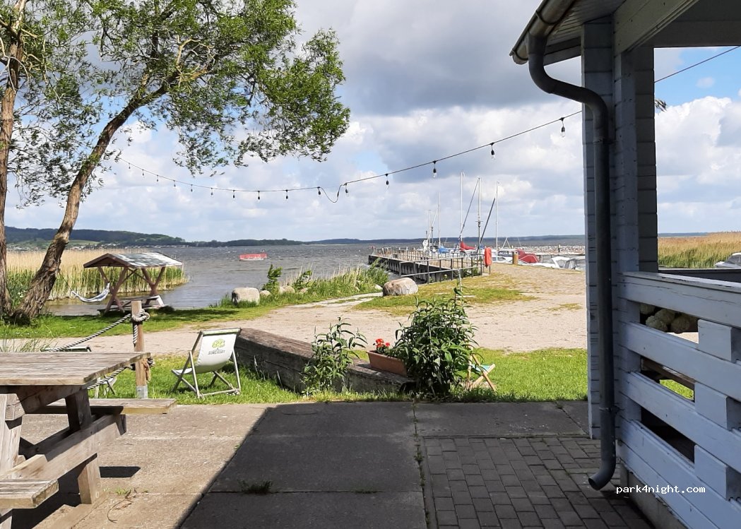 Hafen • Kieker • Camping am Kummerower See — foto 2