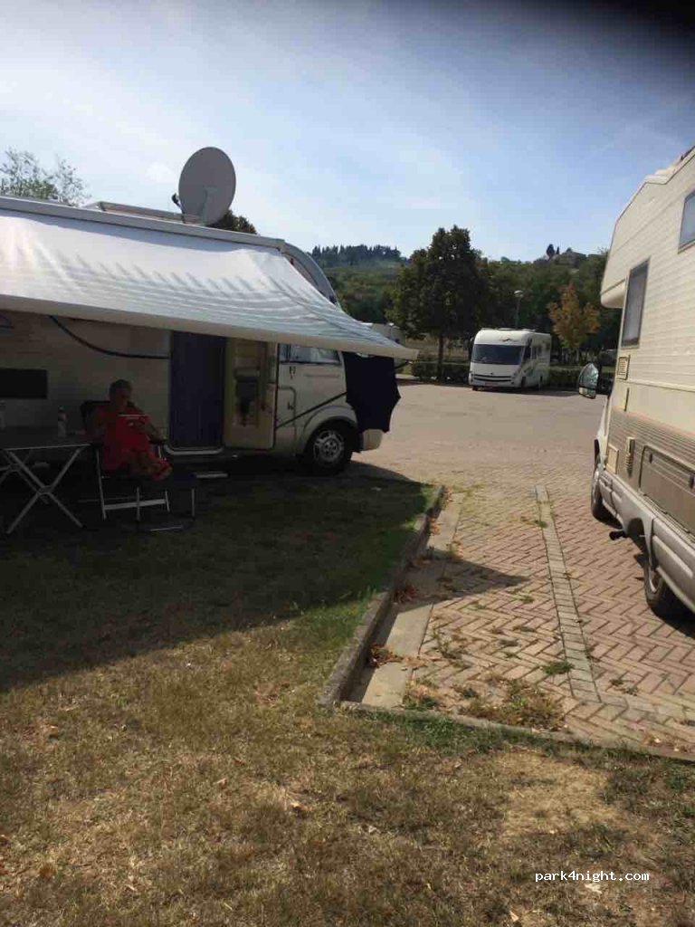 (50022) Greve in Chianti - 96 Strada regionale 222 Chiantigiana — foto