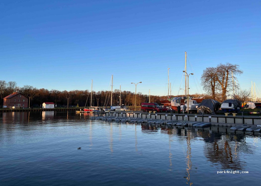 (72-600) Świnoujście - 2 Wybrzeże Władysława IV — foto