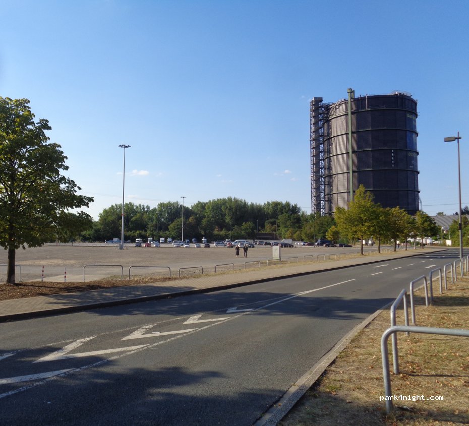 (46047) Oberhausen - 11 Arenastraße — foto