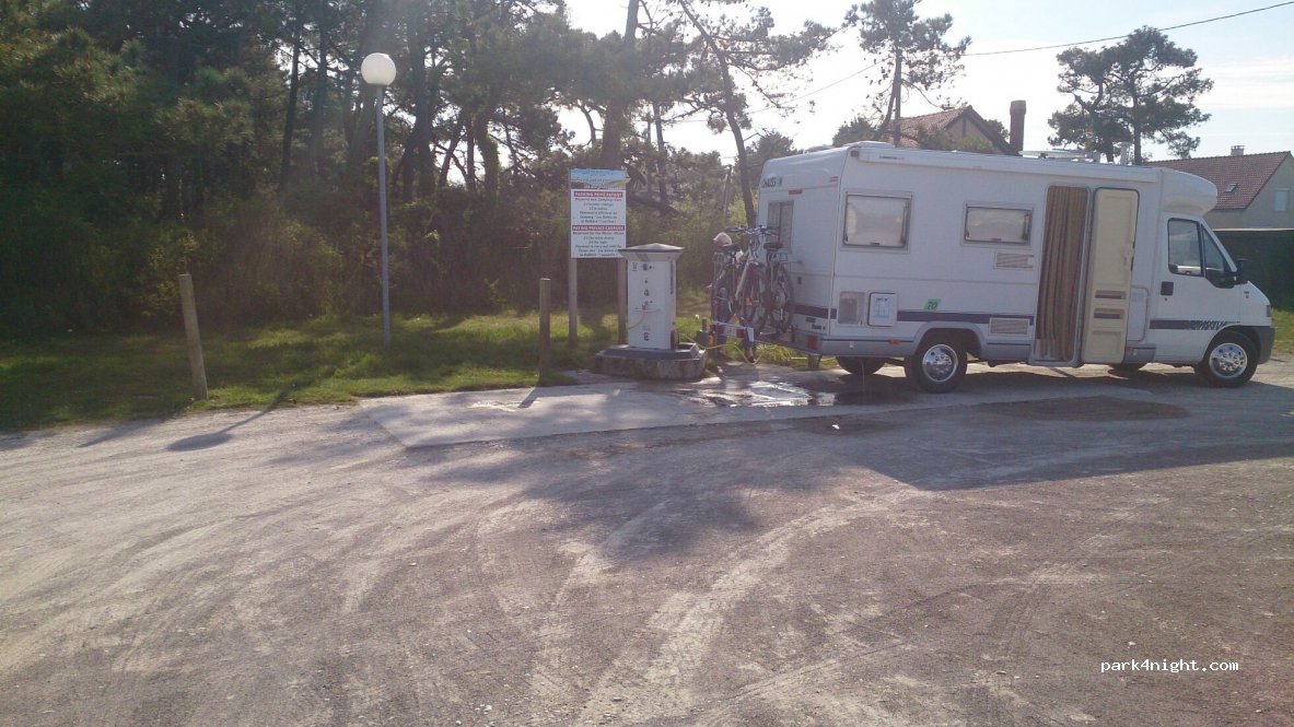 Aire De Camping Car de La Mollière — foto 2