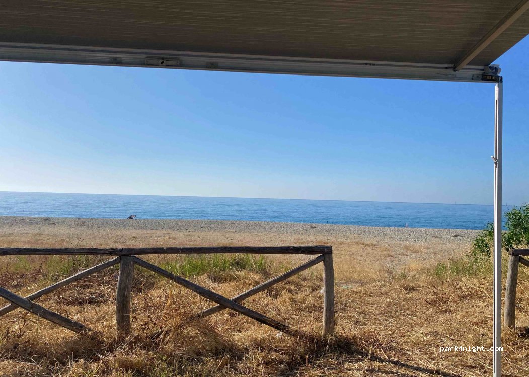 (89040) Riace Marina - 11 E90 — foto 3