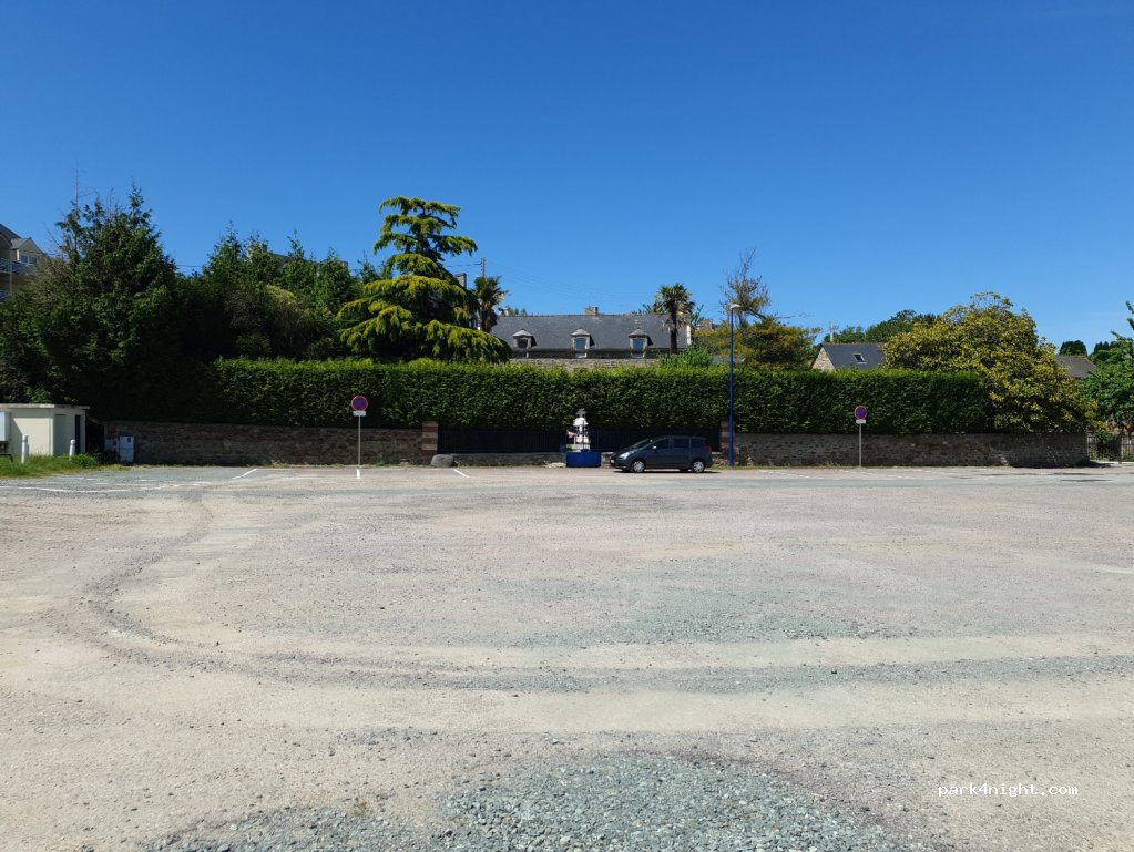 (22380) Saint-Cast-le-Guildo - 4 Rue des Quais — foto 2