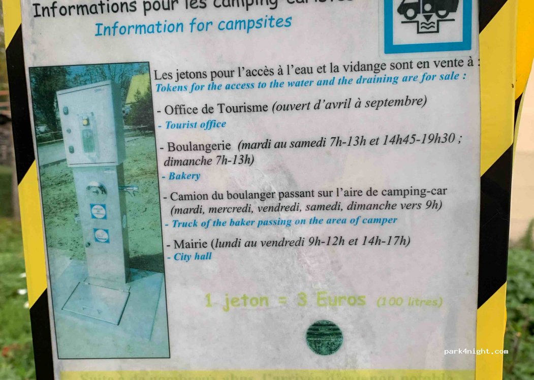 Aire de camping-car Conty — foto