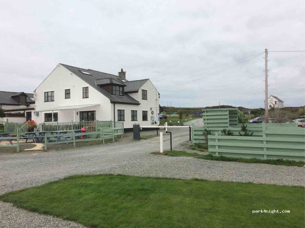 Blackthorn Farm — foto