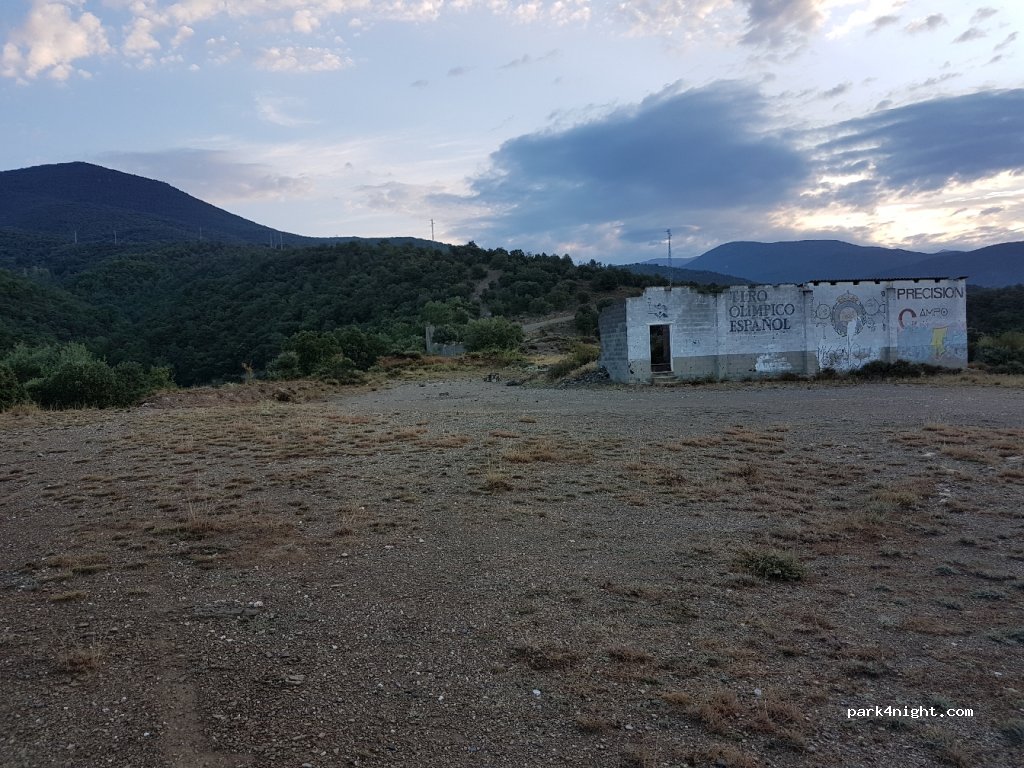 (25712) Bellestar - Unnamed Road — foto