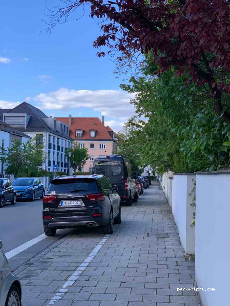 (80805) München - 12 Gundelindenstraße — foto