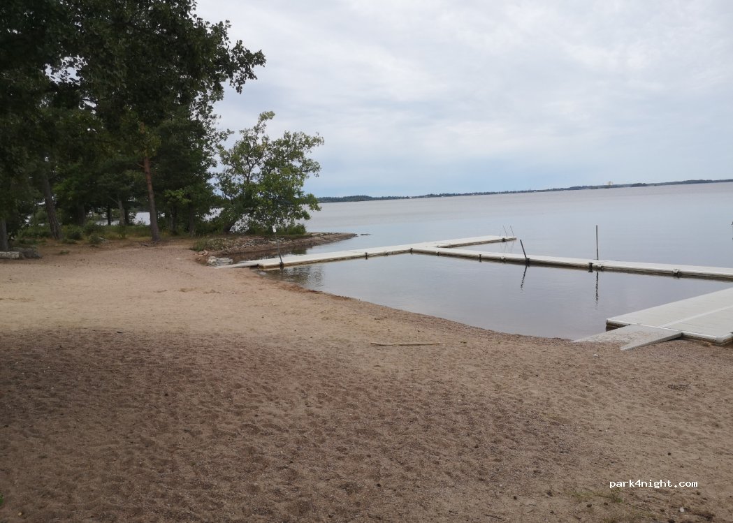 (736 92) Kungsör - 61 Skillingeuddsvägen — foto 3