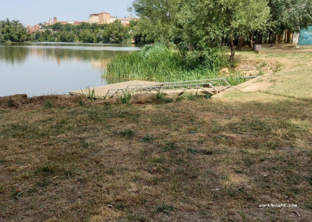 (47100) Tordesillas - Avenida Santa Teresa — foto 4