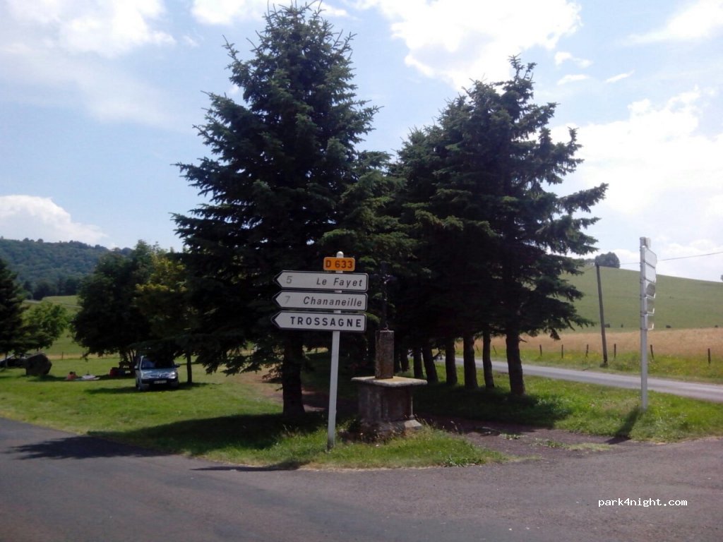 (63610) Besse-et-Saint-Anastaise - D36 — foto 2
