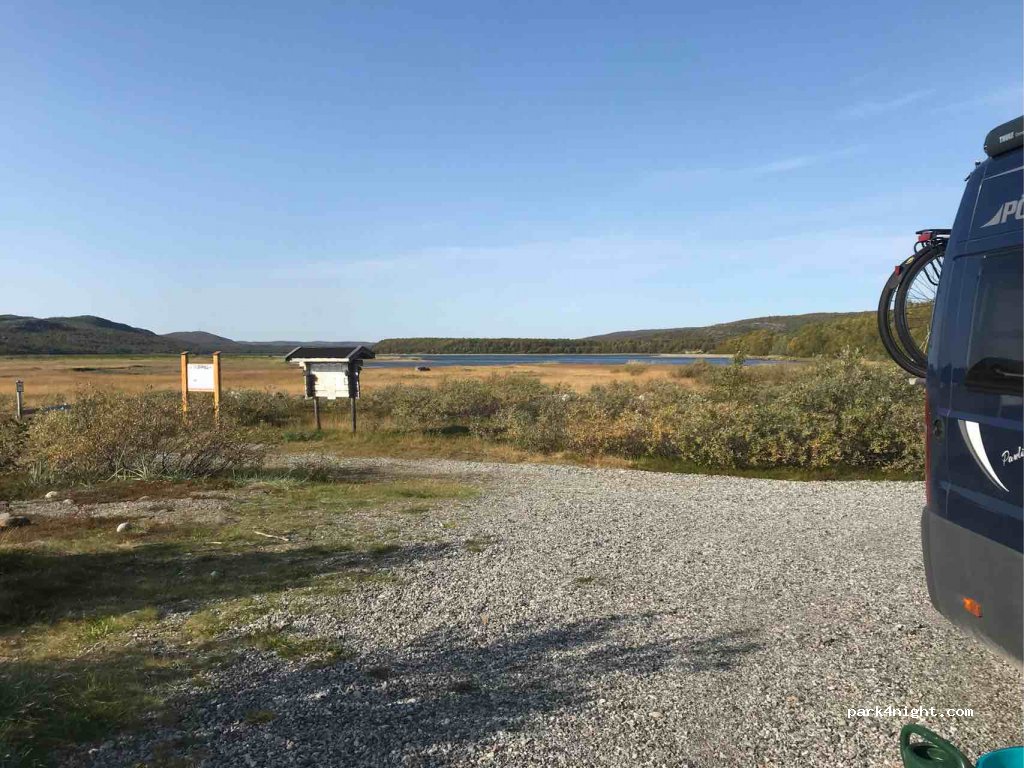 (9930)  - Unnamed Road — foto