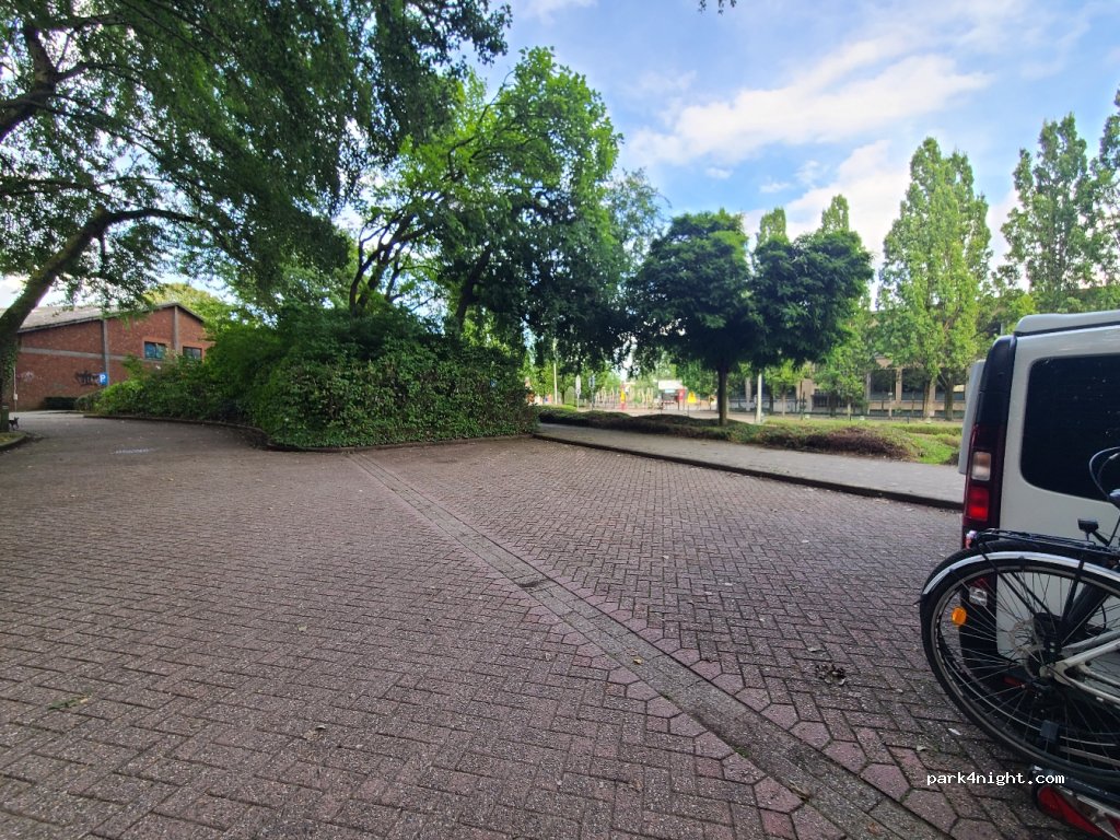 (2650) Edegem - 2 Rogier van der Weydenstraat — foto 3