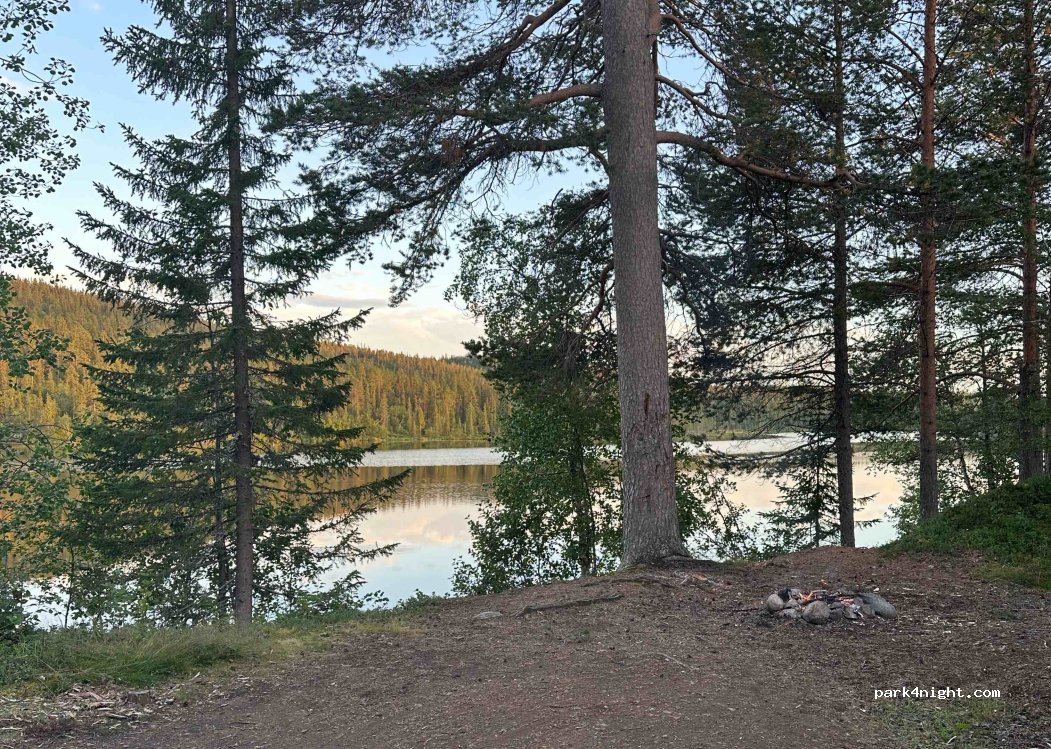 (981 91) Jukkasjärvi - Unnamed Road — foto