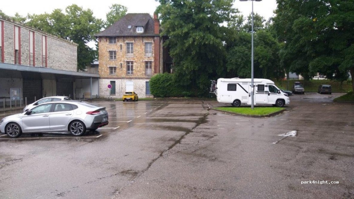 (27200) Vernon - 3 Rue Maurice Pinard — foto 2