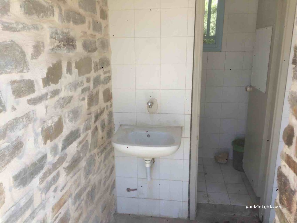 (844 00) Aliki - Unnamed Road — foto 2