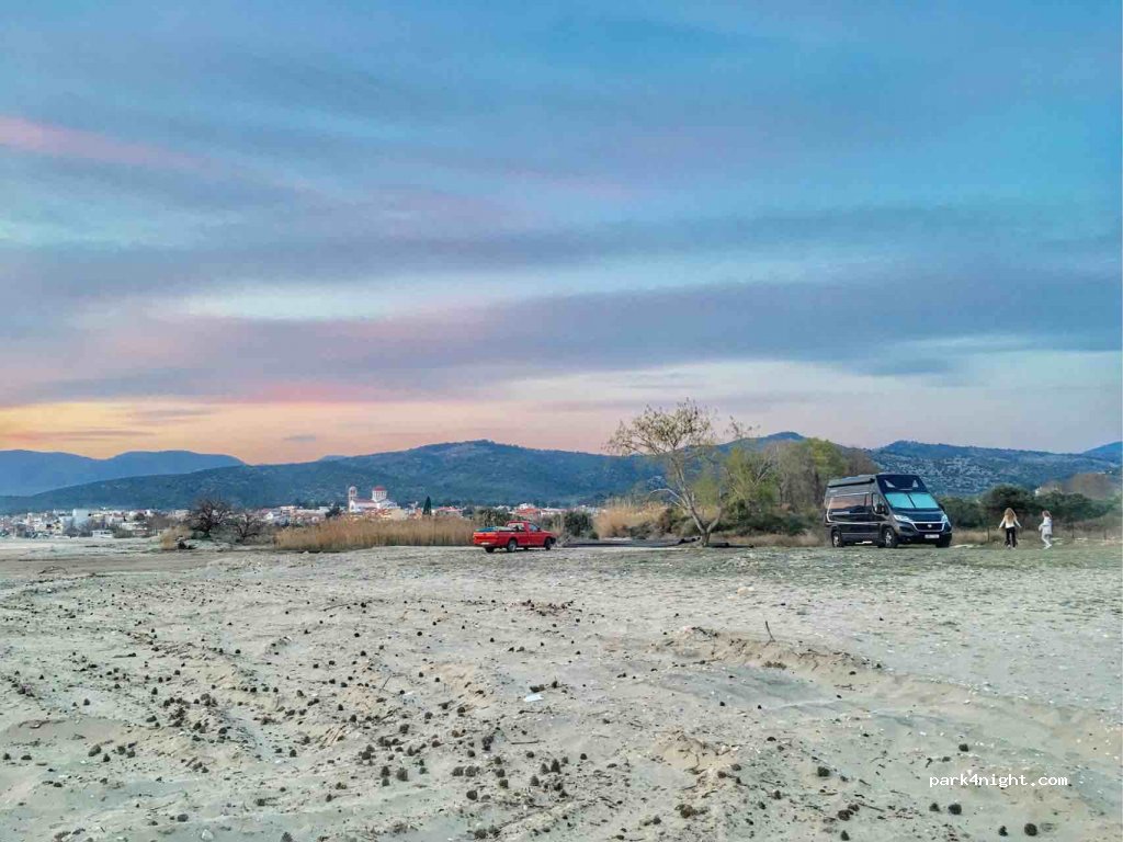 (640 02) Thasos - Unnamed Road — foto 2