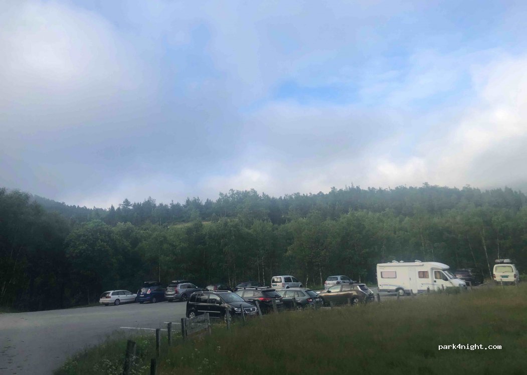 (4130) Hjelmeland - Unnamed Road — foto