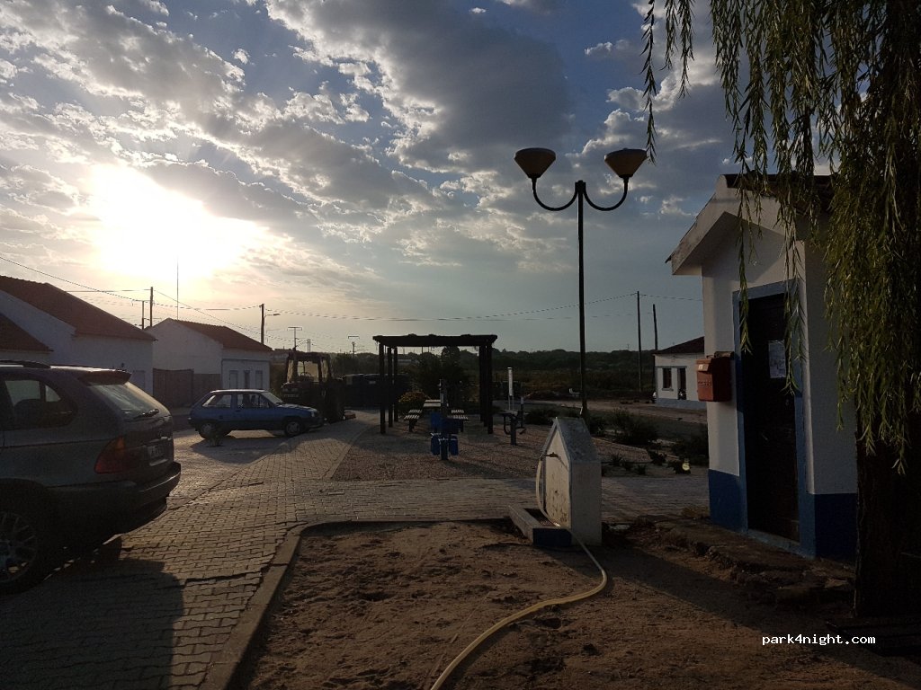 (7580) Monte Novo - Unnamed Road — foto