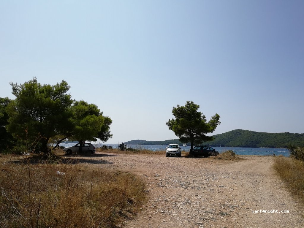 (22030) Šibenik - 43 Ulica Braće Nakić — foto
