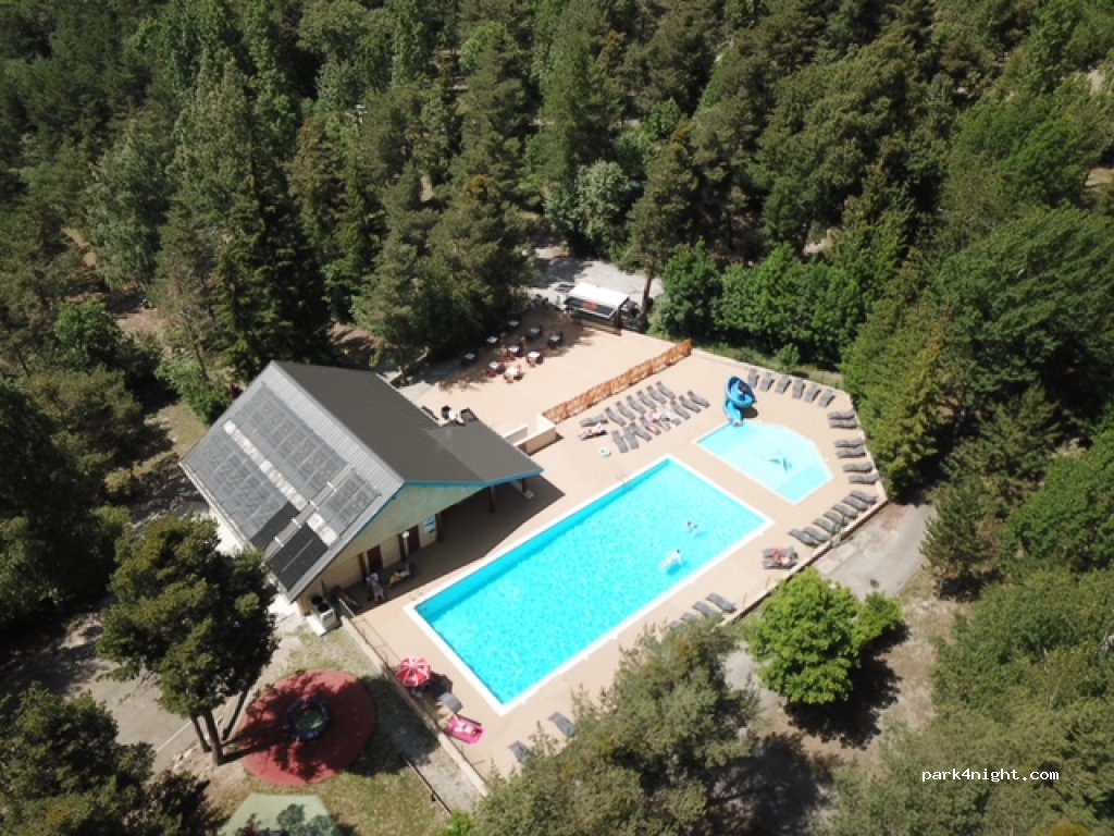 Camping Domaine Loisirs De L'ubaye — foto