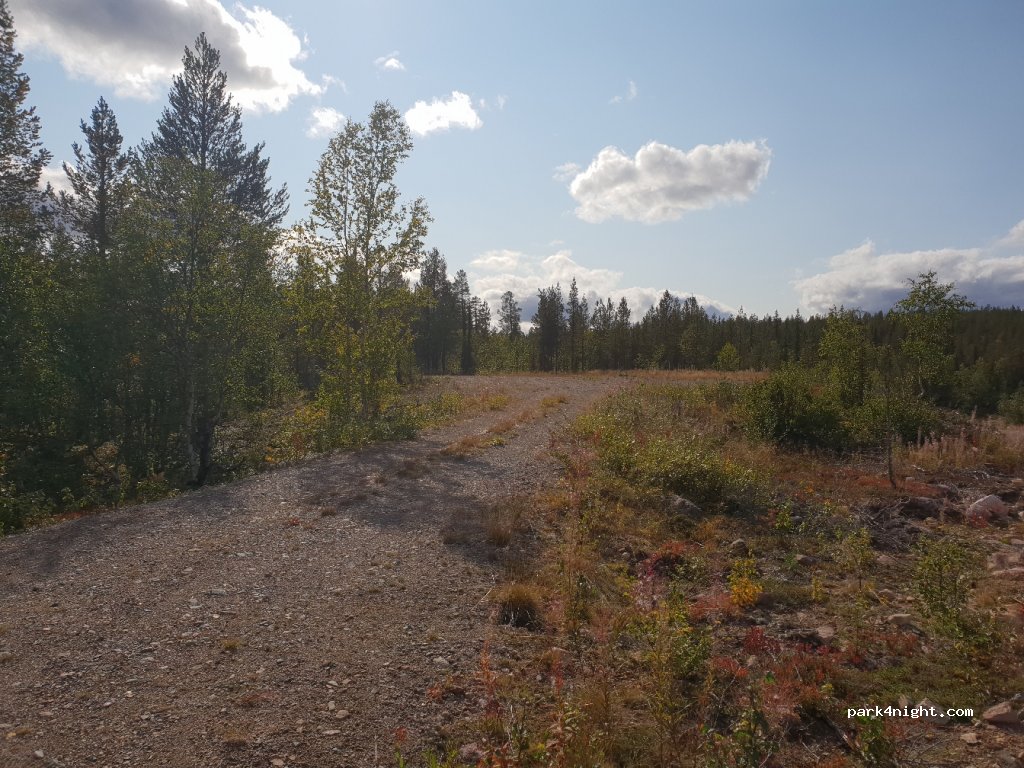 (982 99)  - Unnamed Road — foto 2