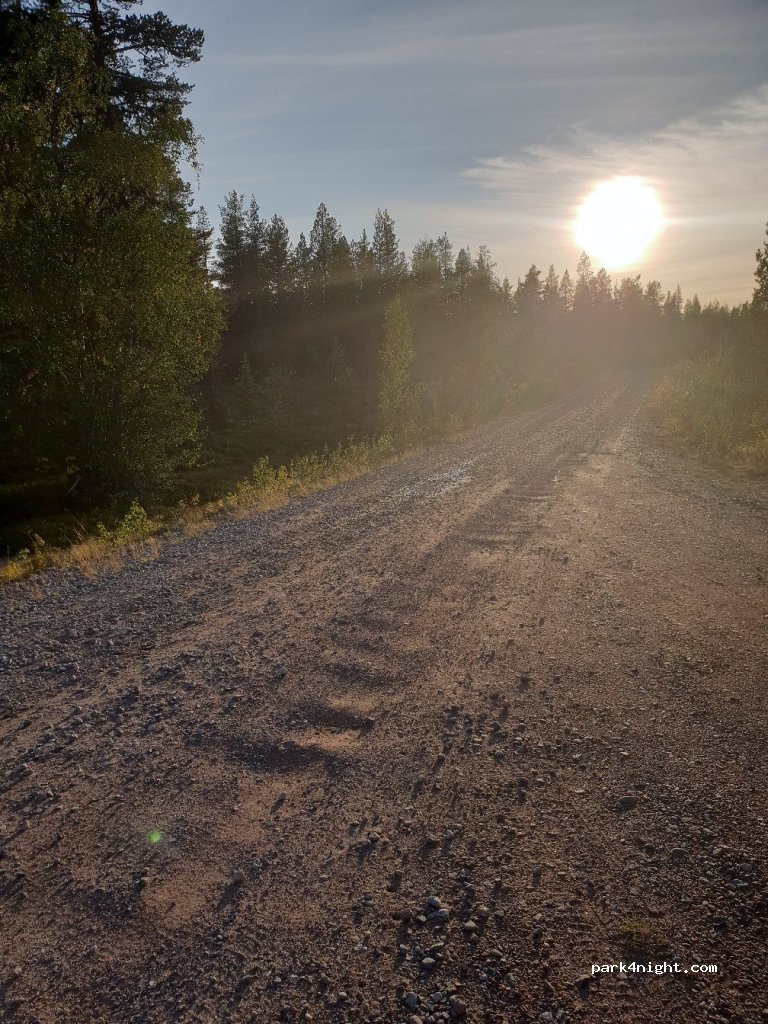 (982 99)  - Unnamed Road — foto