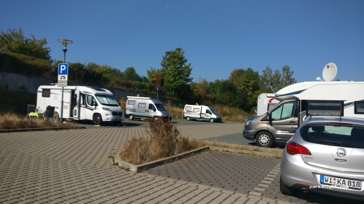 Wohnmobilhafen Idstein Wohnmobilstellplatz — foto