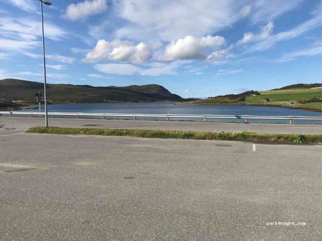 (9740) Lebesby - 3 Primær Fylkesveg 888 — foto
