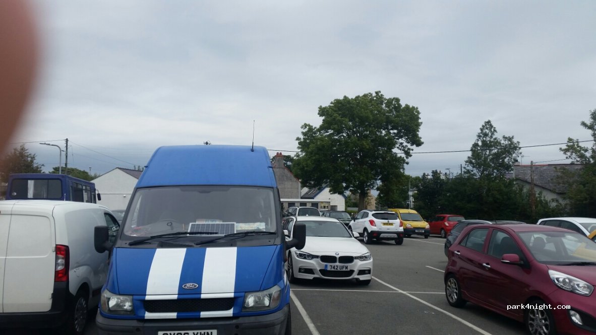 (LL72 8LT) Moelfre - 77 Ffordd Lligwy — foto