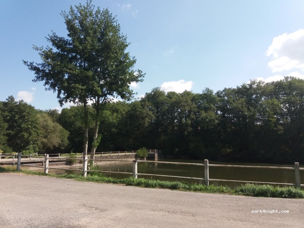 (23110) Évaux-les-Bains - 47T Faubourg Monneix — foto