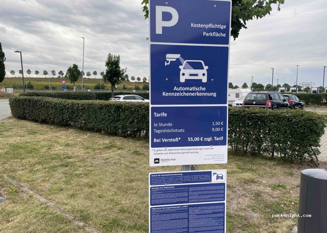 (23570) Lübeck - 1 Zum Hafenplatz — foto 5